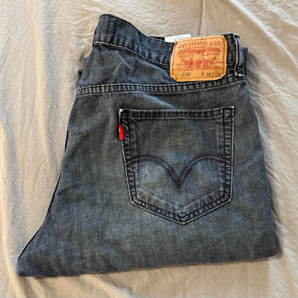 Levi's 559 Relaxed Straight Fit Men’s Jeans 100% Cotton Size 36x30
